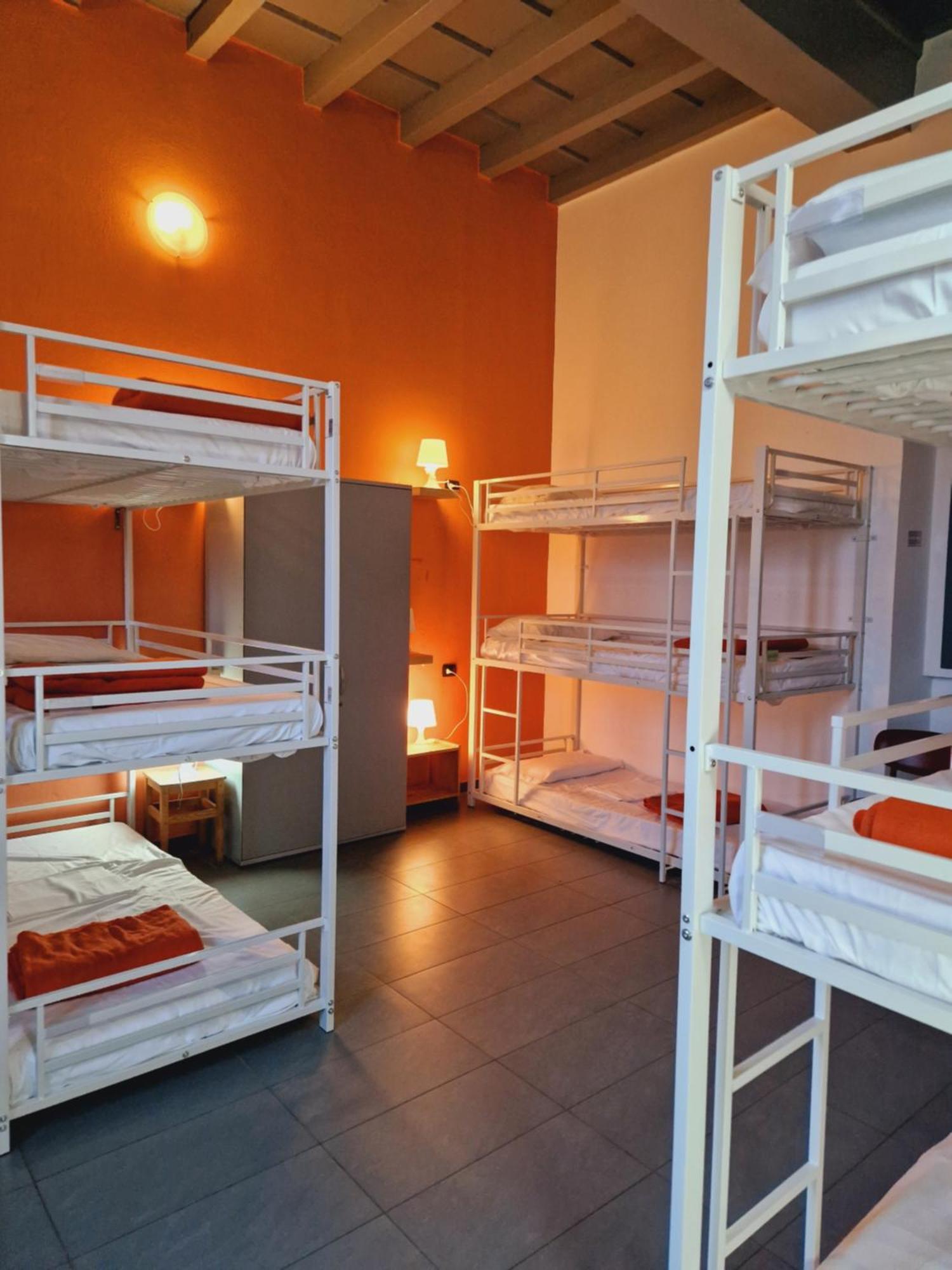 B&B E Ostello, Parco Di Monza, Cascina Costa Alta Exteriör bild