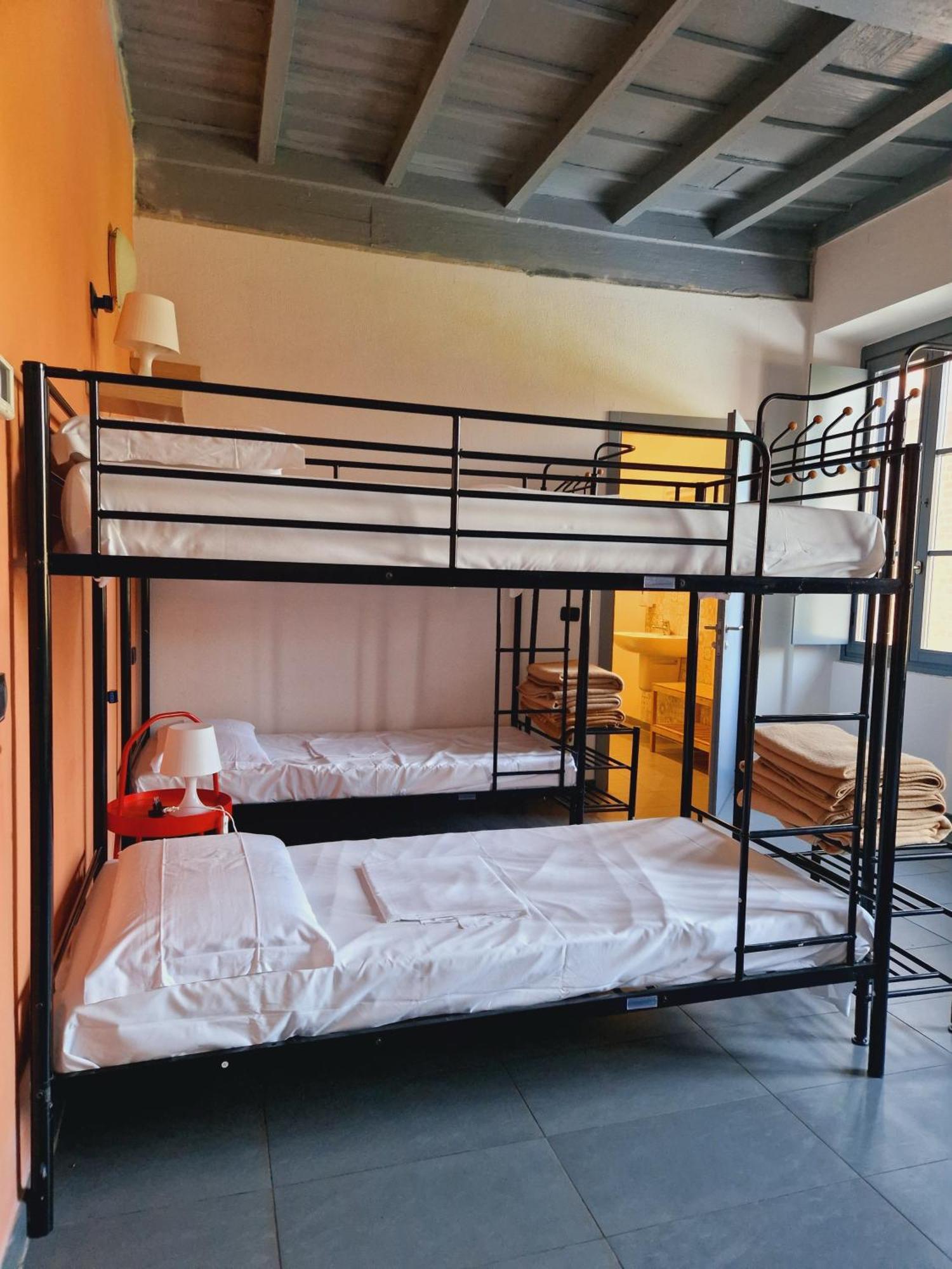 B&B E Ostello, Parco Di Monza, Cascina Costa Alta Exteriör bild