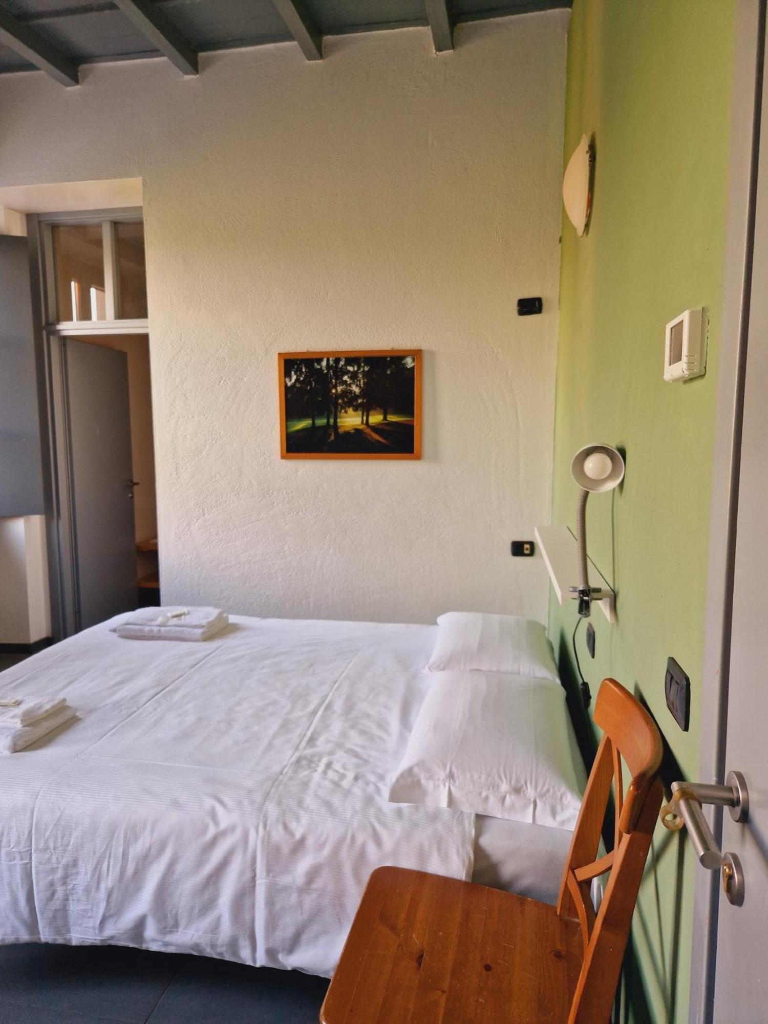 B&B E Ostello, Parco Di Monza, Cascina Costa Alta Exteriör bild