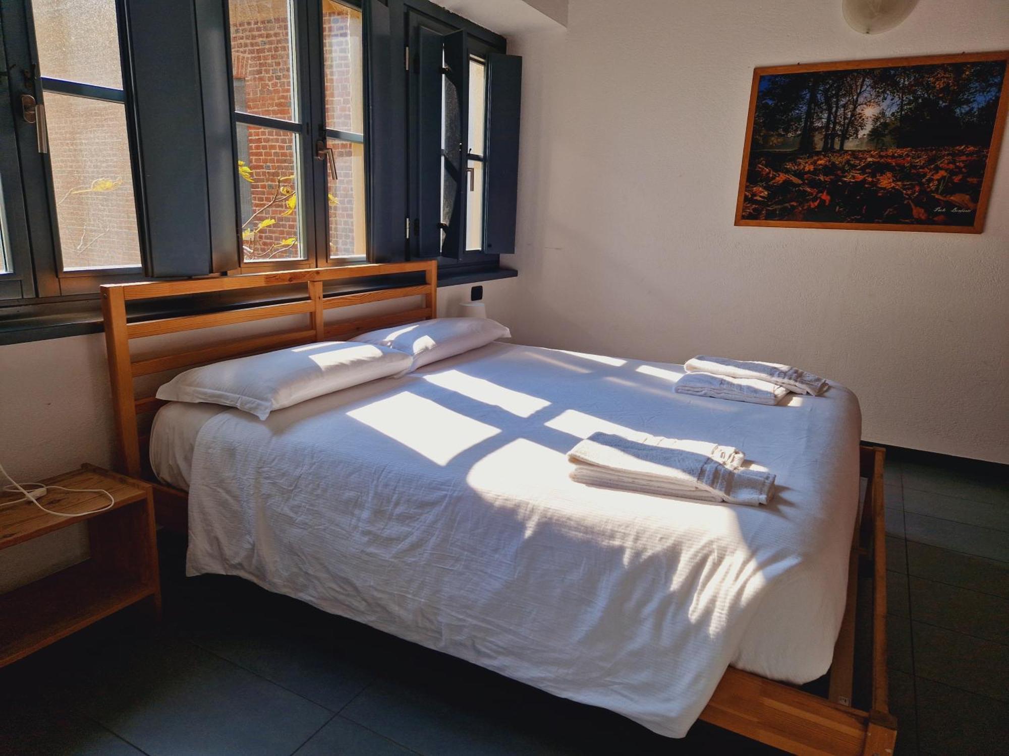 B&B E Ostello, Parco Di Monza, Cascina Costa Alta Exteriör bild