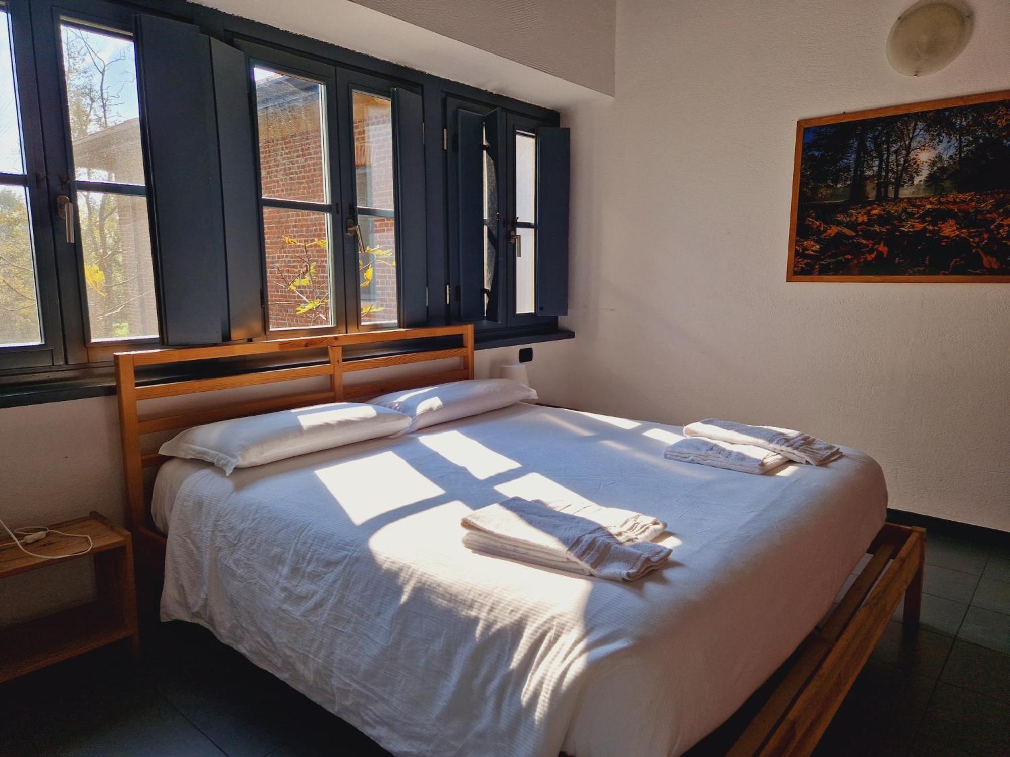 B&B E Ostello, Parco Di Monza, Cascina Costa Alta Exteriör bild