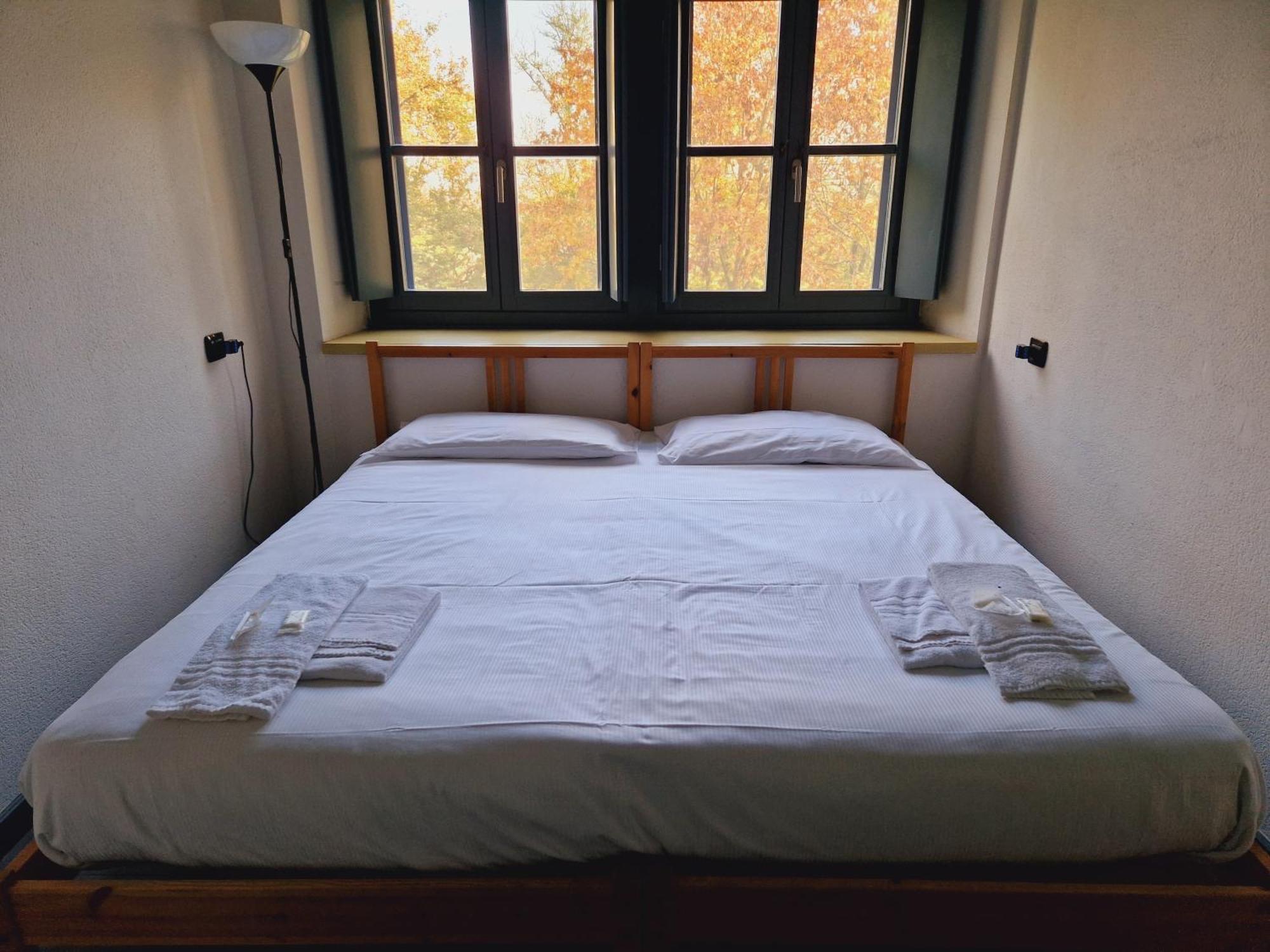 B&B E Ostello, Parco Di Monza, Cascina Costa Alta Exteriör bild